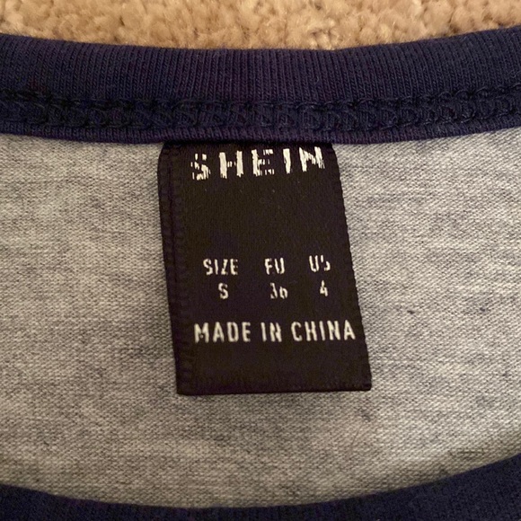 SHEIN-crop grey and navy short sleeve - Picture 2 of 2